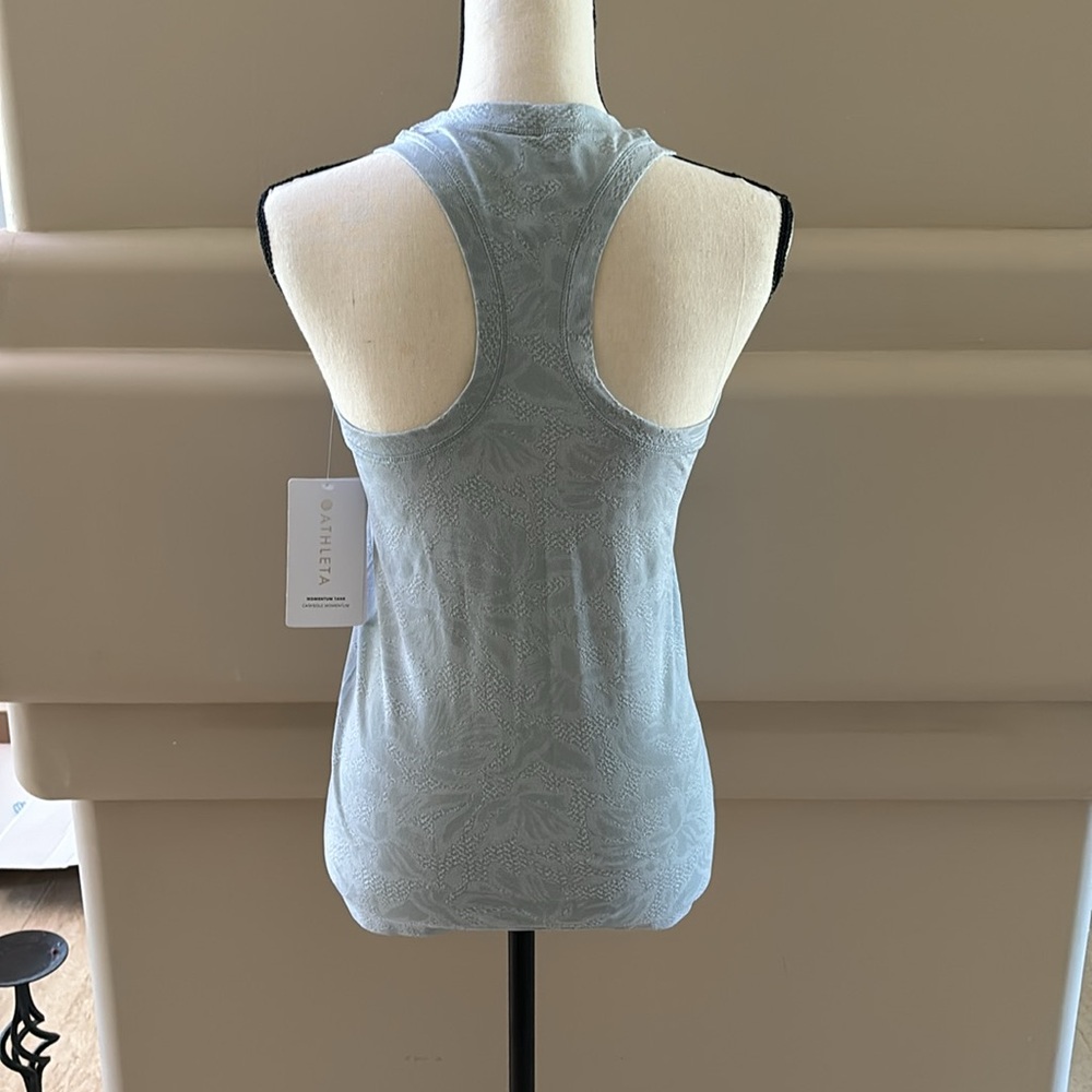 Athleta Momentum Tank. Beautiful Grey Green. Size Small. NWT. - Picture 4 of 7